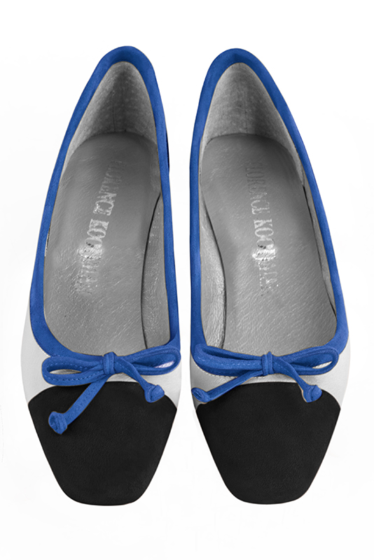 Matt black, light silver and electric blue women's ballet pumps, with low heels. Square toe. Flat flare heels. Top view - Florence KOOIJMAN